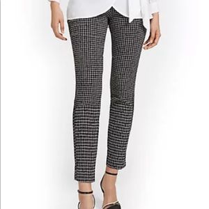 NWT High-Waisted Pull-On Ankle Pant